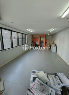 Image 6 - 1011458