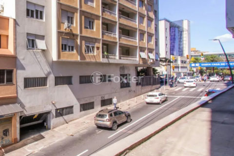 Image 9 - 1011478