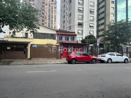 Image 8 - 1011516