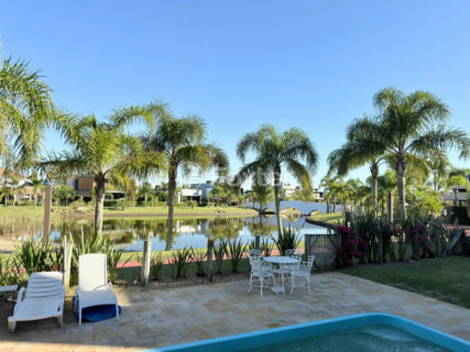 Image 25 - 1011651