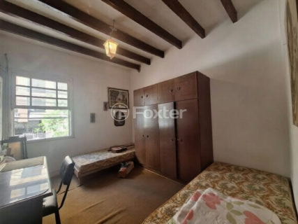 Image 2 - 1011668