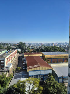 Image 6 - 1011755