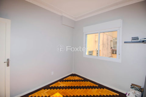 Image 7 - 1011776