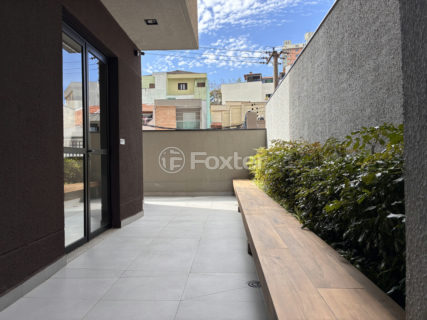 Image 33 - 1011785