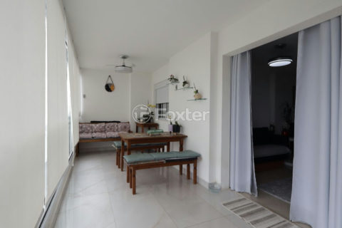 Image 38 - 1011843