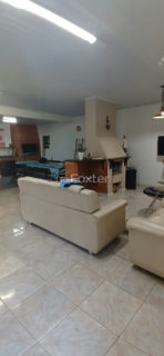 Image 4 - 1011869
