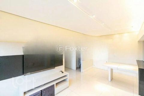Image 8 - 1011886