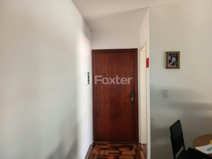 Image 1 - 1011910
