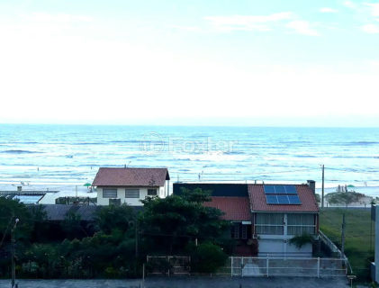 Image 9 - 1011912