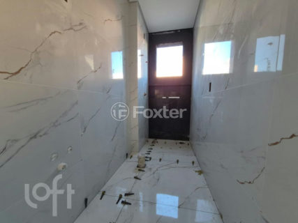 Image 7 - 1011916