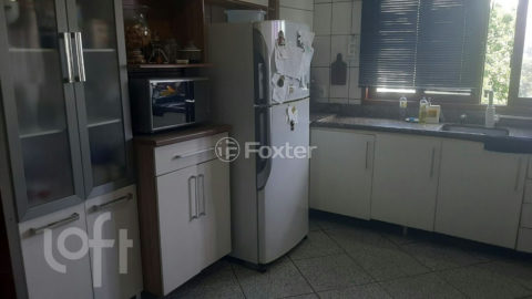 Image 11 - 1011919