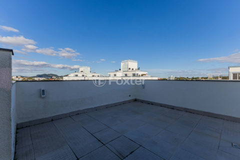Image 4 - 1012031