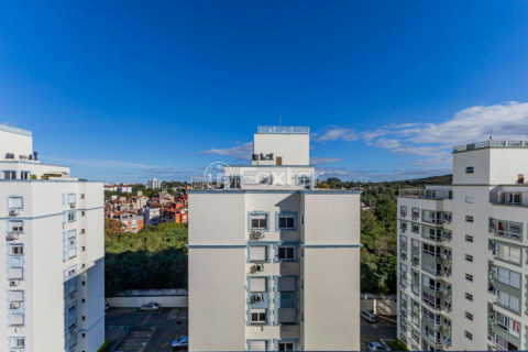 Image 24 - 1012031