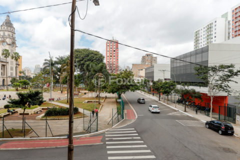 Image 2 - 1012035