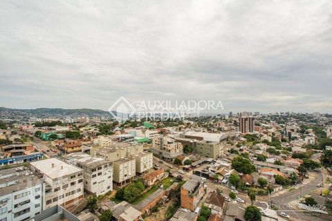 Image 6 - 1012082