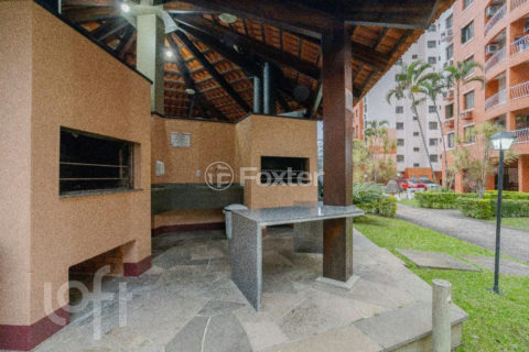 Image 24 - 1012133