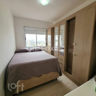 Image 10 - 1012135