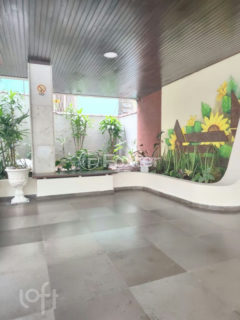 Image 3 - 1012158