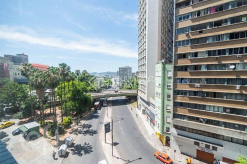 Image 24 - 1012185