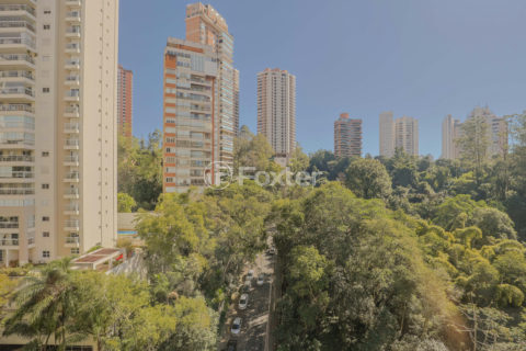 Image 4 - 1012204