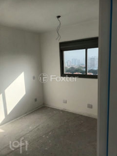 Image 2 - 1012256