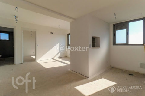 Image 2 - 1012256
