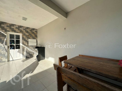 Image 36 - 1012323
