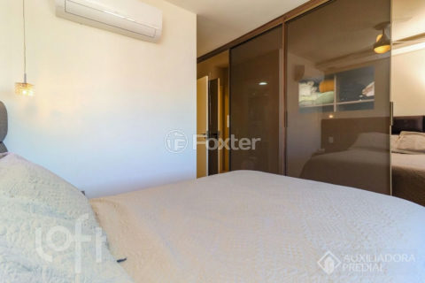 Image 23 - 1012439
