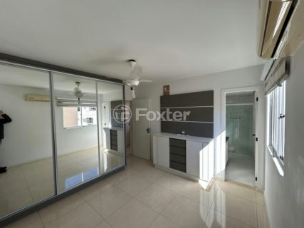 Image 3 - 1012477