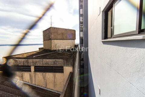 Image 40 - 1012491