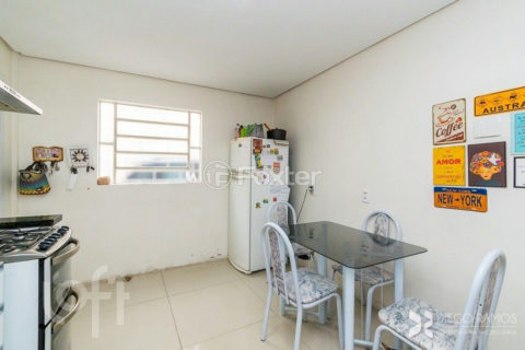 Image 28 - 1012616