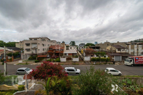 Image 35 - 1012616