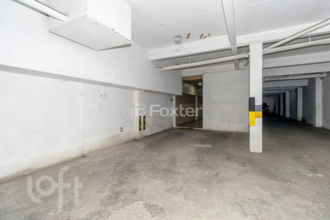 Image 29 - 1012665