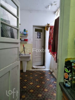 Image 7 - 1012684