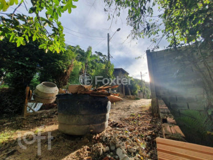 Image 23 - 1012713
