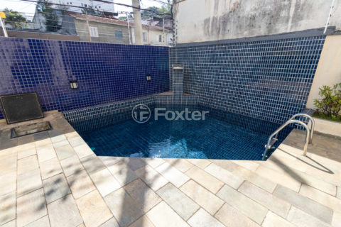 Image 38 - 1012732