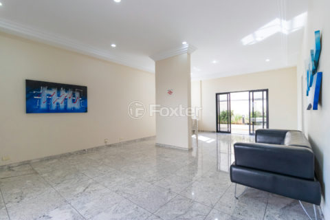 Image 35 - 1012732
