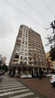 Image 32 - 1012790