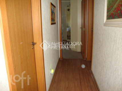 Image 6 - 1012810