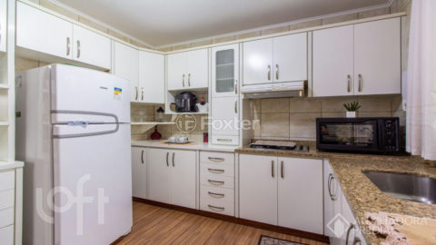 Image 8 - 1012810