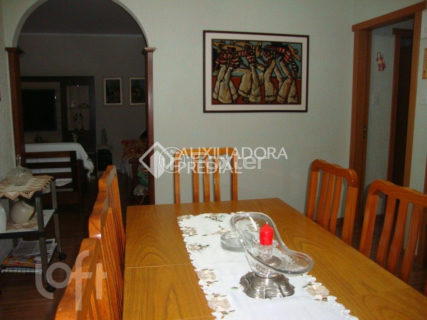 Image 4 - 1012810