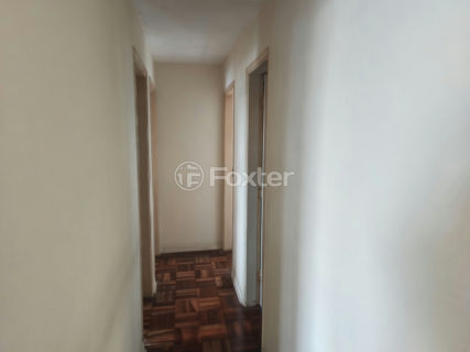 Image 17 - 1012877