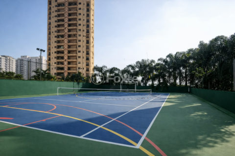 Image 6 - 1012990