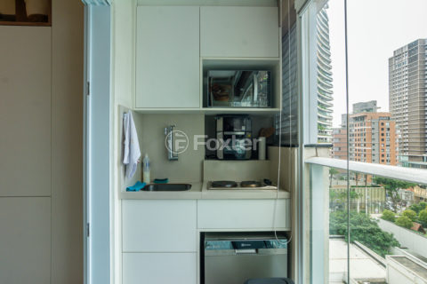 Image 3 - 1013007