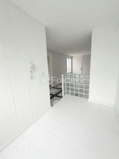 Image 4 - 1013111