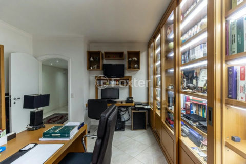 Image 21 - 1013114
