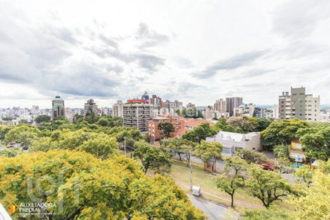 Image 20 - 1013115
