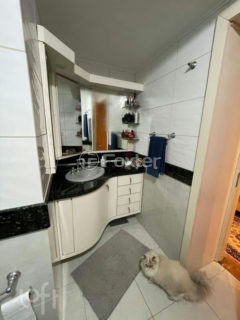 Image 21 - 1013116