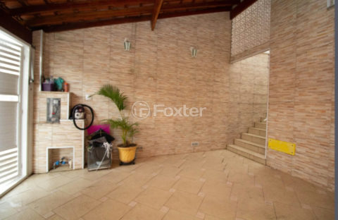 Image 12 - 1013207