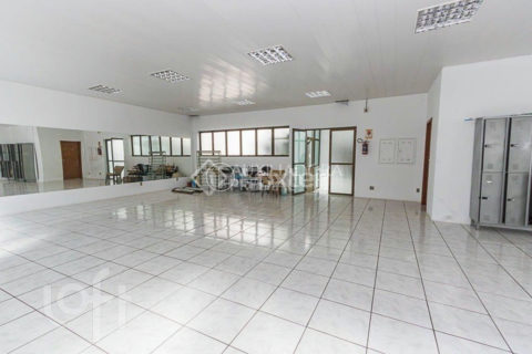 Image 38 - 1013282